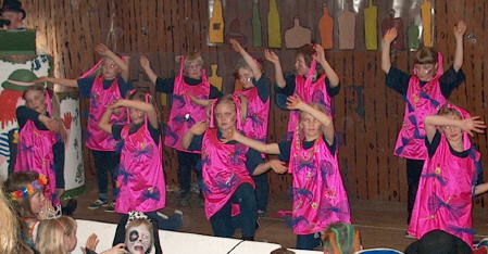 Die "Lolly-Pops" in passenden Kostmen